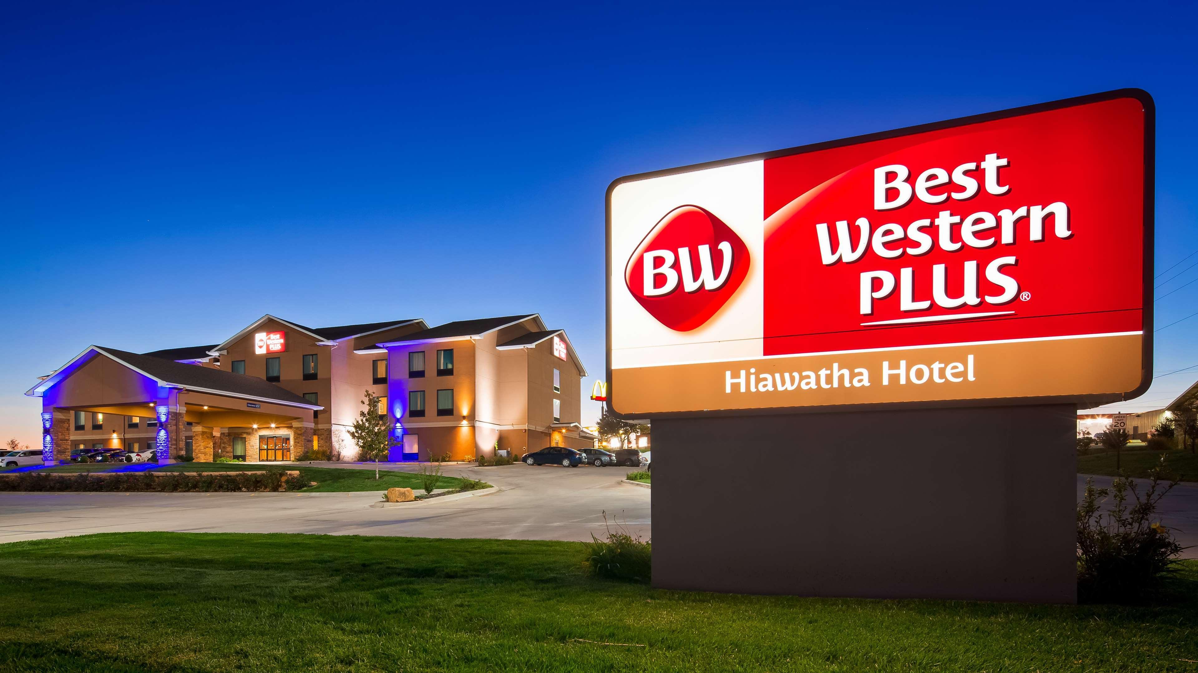 Best Western Plus Hiawatha Hotel Exteriér fotografie